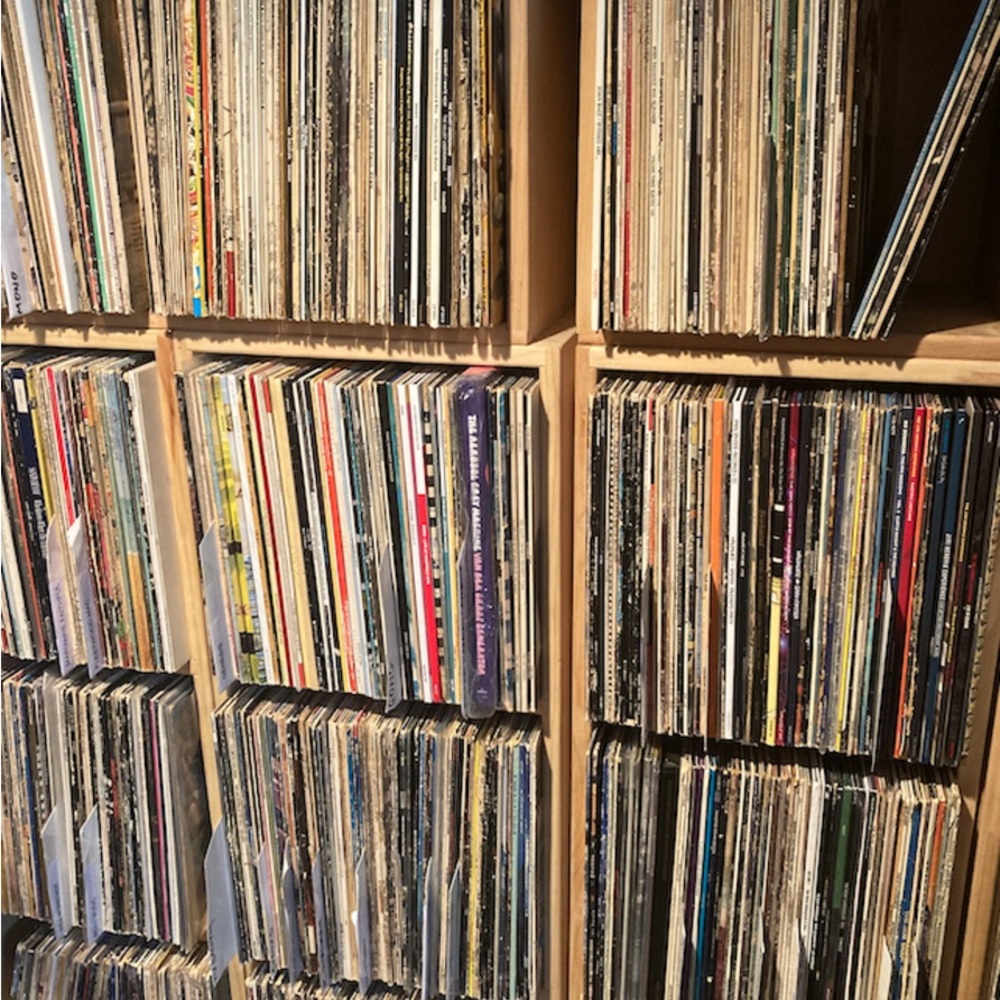 Mixed Vinyl Record Lot (25 for 35) 🎶🎧